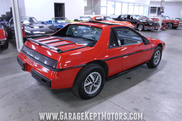 1984 Pontiac Fiero -- - photo 8