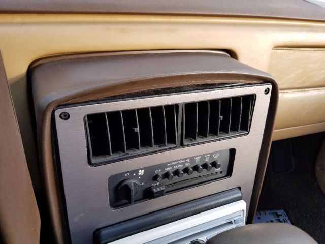 1984 Pontiac Fiero SE - photo 10
