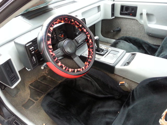 1984 Pontiac Fiero - photo 3