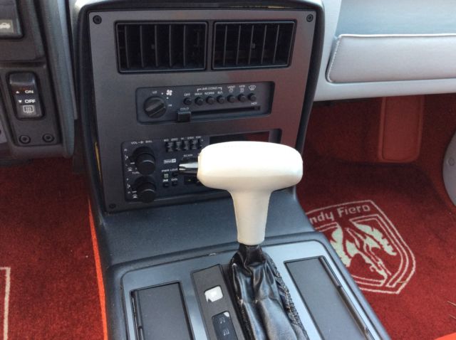 1984 Pontiac Fiero - photo 12