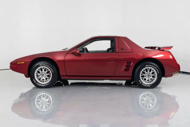 1984 Pontiac Fiero SE Custom - photo 7