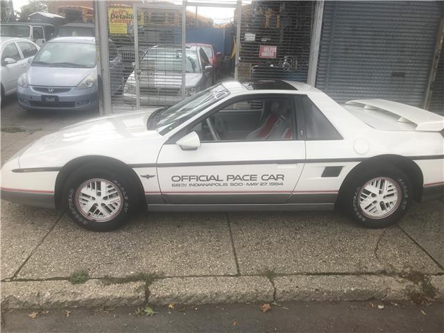 1984 Pontiac Fiero SE Sport - photo 4