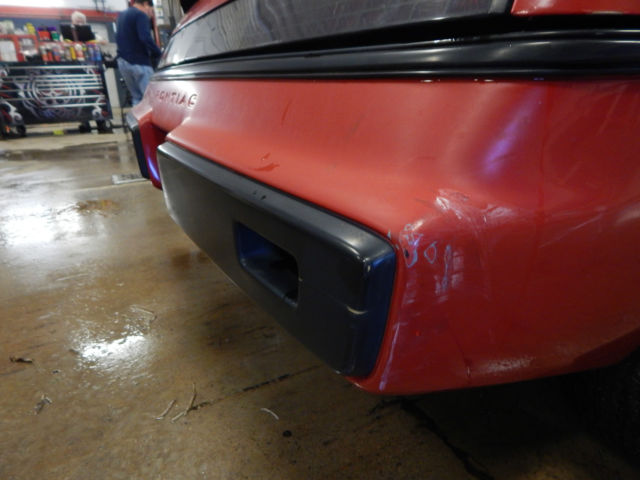 1984 Pontiac Fiero - photo 12