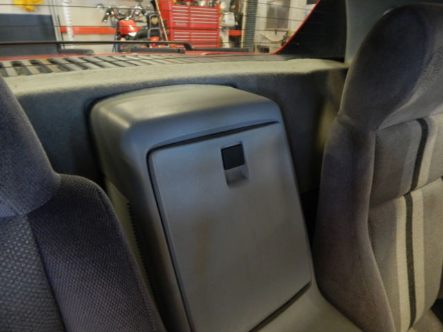 1984 Pontiac Fiero - photo 8