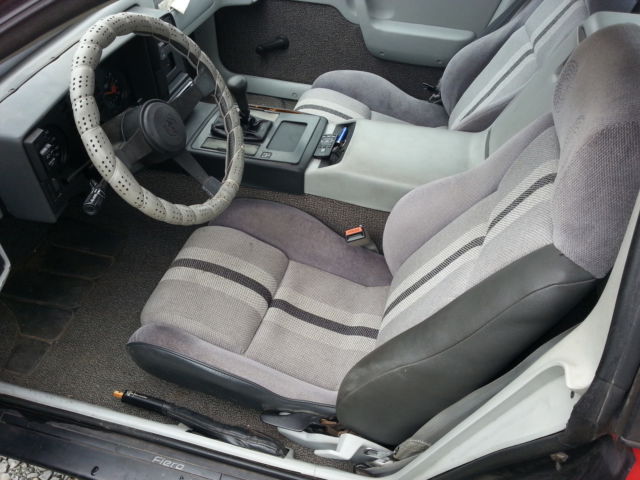 1984 Pontiac Fiero Sport - photo 6