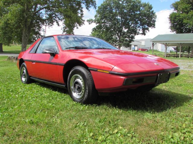 1984 Pontiac Fiero 2M4 - photo 4