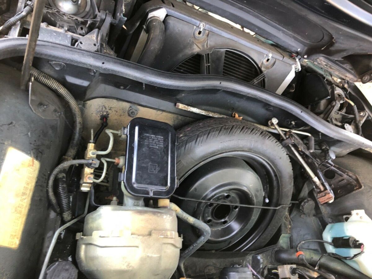 1984 Pontiac Fiero - photo 5