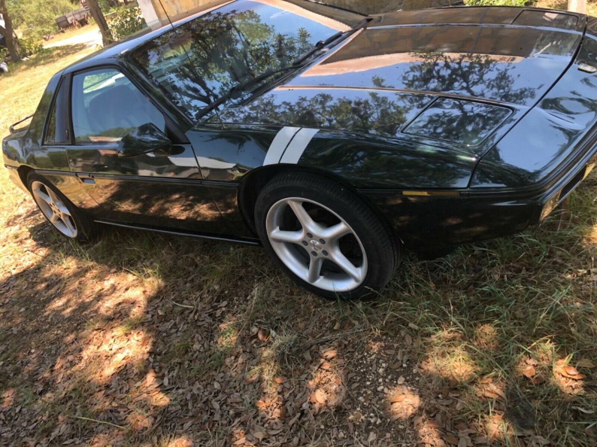 1984 Pontiac Fiero - photo 7