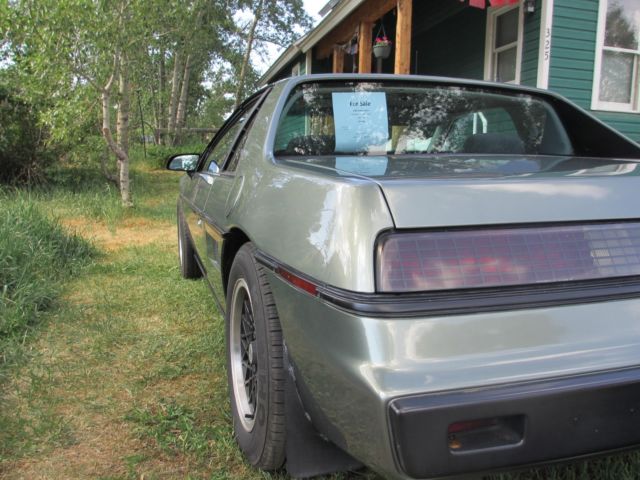 1984 Pontiac Fiero 2M4 with tilt steering - photo 8