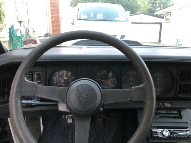 1984 Pontiac Firebird Black - photo 9