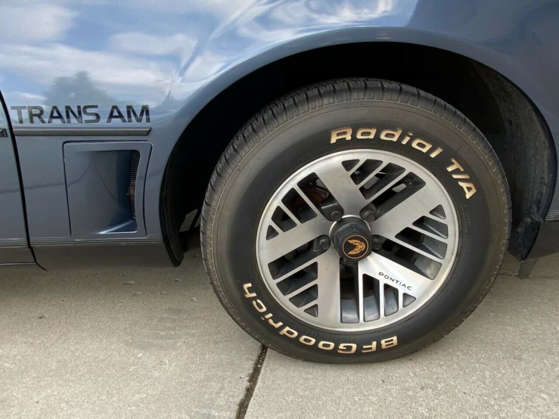 1984 Pontiac Firebird TRANS AM - photo 8