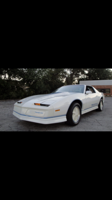 1984 Pontiac Trans Am 15th Anniversary T Tops Recaro Seats - photo 8