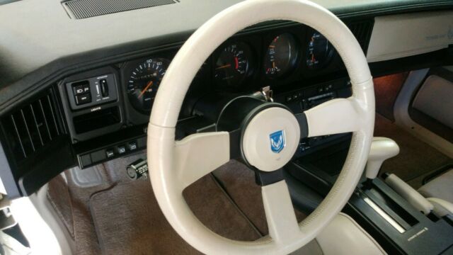 1984 Pontiac Trans Am Firebird - photo 8