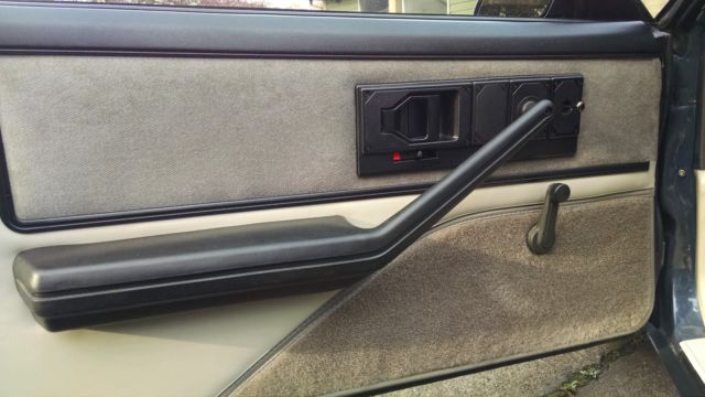 1984 Pontiac Trans Am Runs Drives Body Inter VGood 5LV8 5 spd manual - photo 5