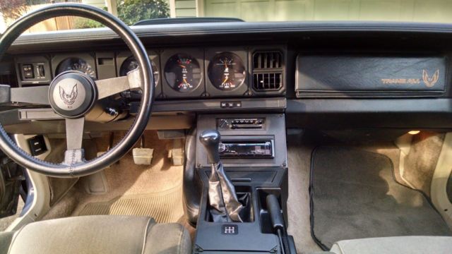 1984 Pontiac Trans Am Runs Drives Body Inter VGood 5LV8 5 spd manual - photo 7