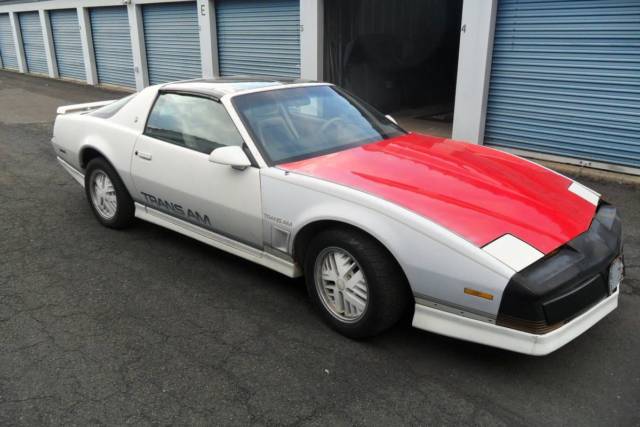 1984 Pontiac Firebird TRANS AM COUPE 2 - DOOR 15TH ANNIVERSARY - photo 11