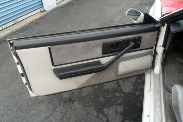 1984 Pontiac Firebird TRANS AM COUPE 2 - DOOR 15TH ANNIVERSARY - photo 8