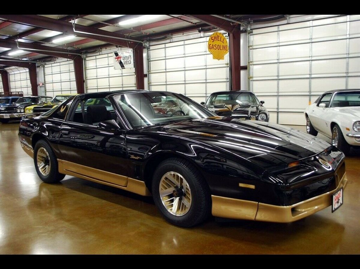 1984 Pontiac Firebird Trans Am - photo 4