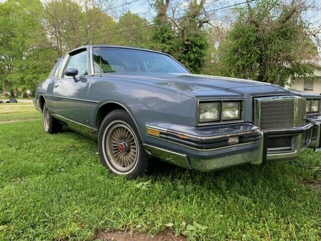 1984 Pontiac Grand Prix Brougham - photo 6