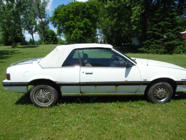1984 Pontiac Sunbird Convertible Parts /restore Extra Parts included NOT RUNNING 1984 Pontiac Sunbird