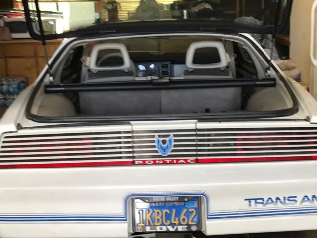 1984 Pontiac Trans Am - photo 9
