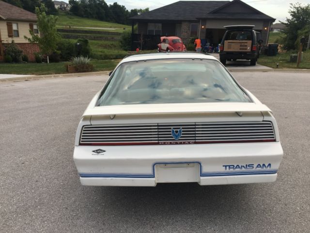 1984 Pontiac Trans Am - photo 7