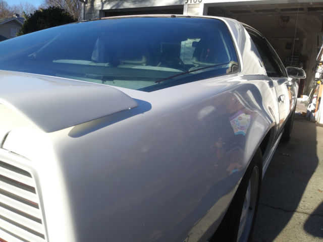 1984 Pontiac Trans Am 15th Anniversary - photo 12