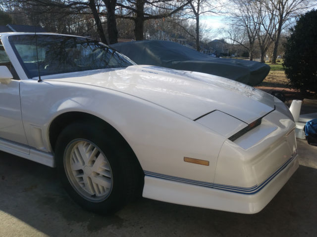 1984 Pontiac Trans Am 15th Anniversary - photo 7