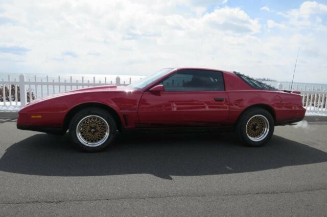 1984 Pontiac Trans Am -- - photo 5