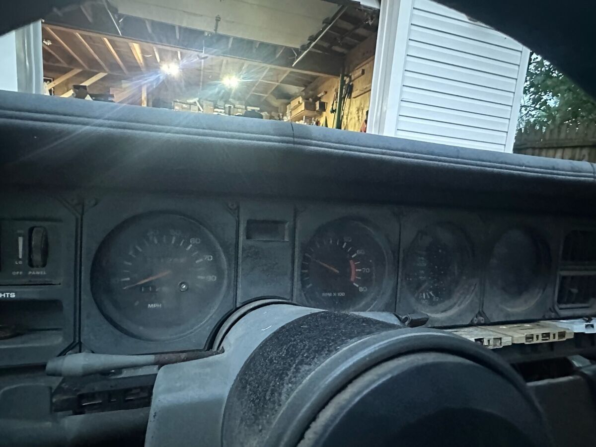 1984 Pontiac Firebird - photo 10