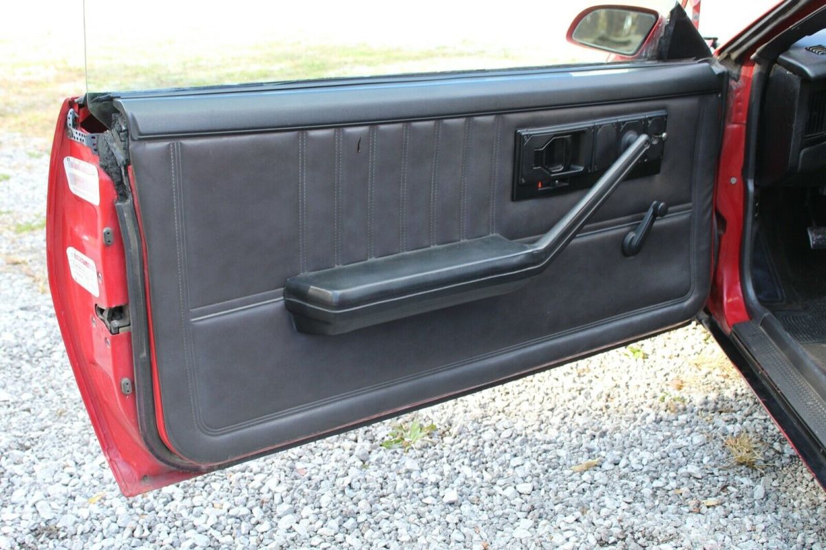 1984 Pontiac Trans Am - photo 12