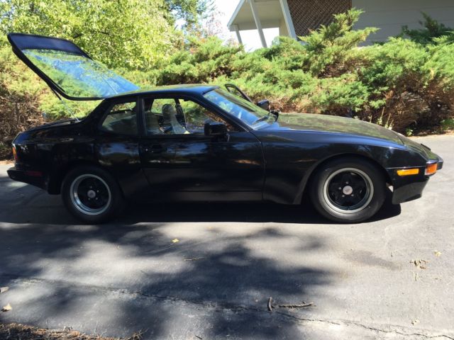 1984 Porsche 944 - photo 3