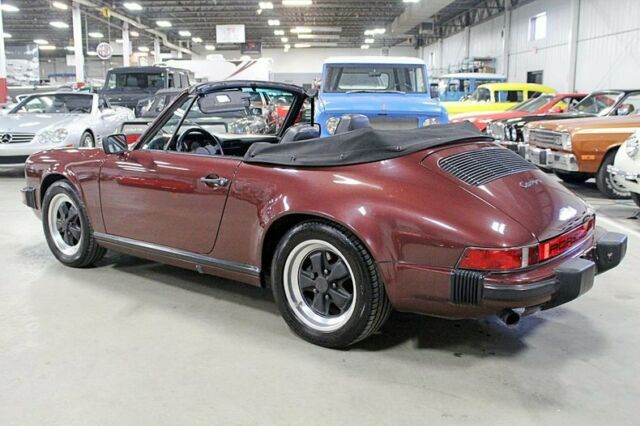 1984 Porsche 911 Cabriolet - photo 3