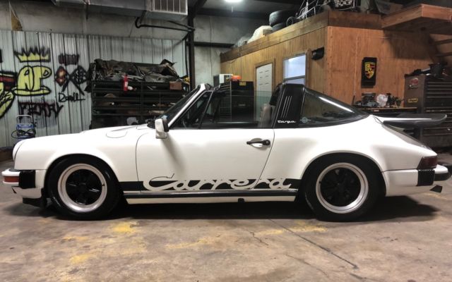 1984 PORSCHE 911 CARRERA 3.2L TARGA MUST SEE STUNNING CONDITION 1984 Porsche 911 CARRERA 3.2L TARGA