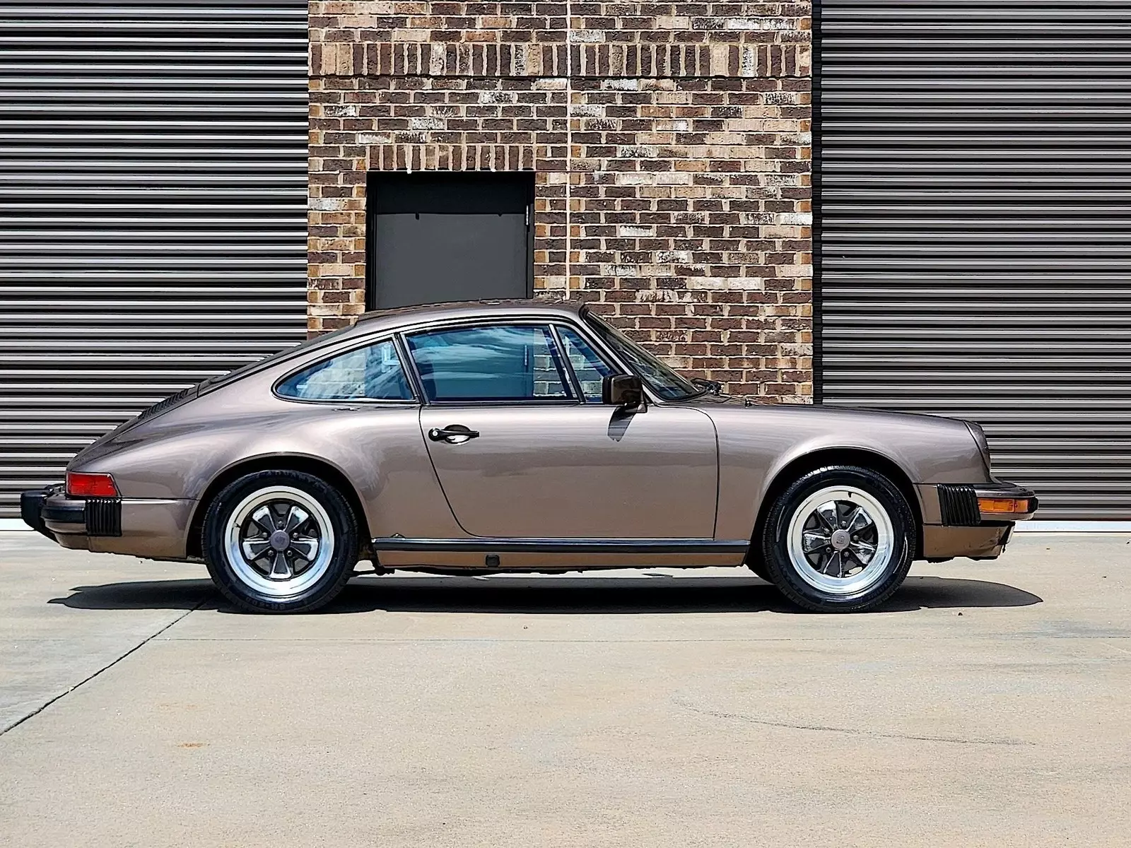 1984 Porsche 911 Carrera 87,985 Miles Quartz Gray Metallic Coupe 3.2L 1984 Porsche 911 Carrera