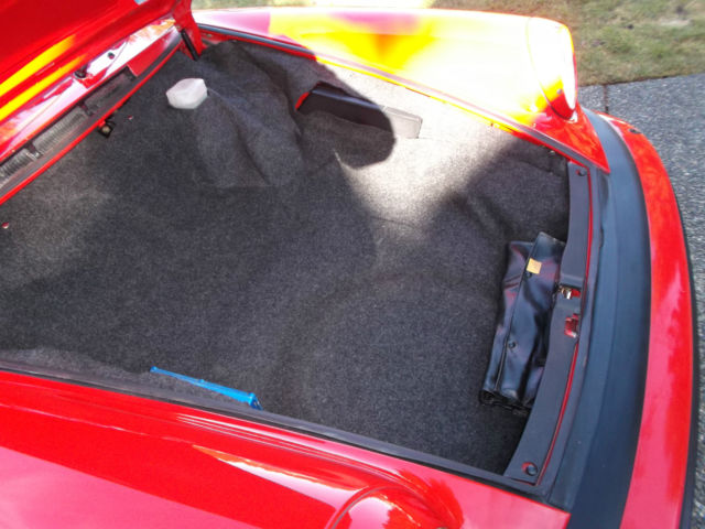 1984 Porsche 911 Carrera Coupe 2-Door - photo 4