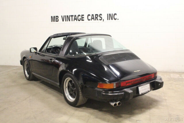 1984 Porsche 911 - photo 4