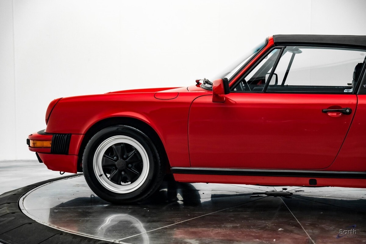 1984 Porsche 911 Carrera Targa Very Clean $17K SERVICE DONE 2024 - photo 7