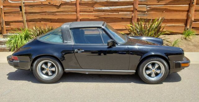 1984 Porsche 911 Targa 3.2 1984 Porsche 911