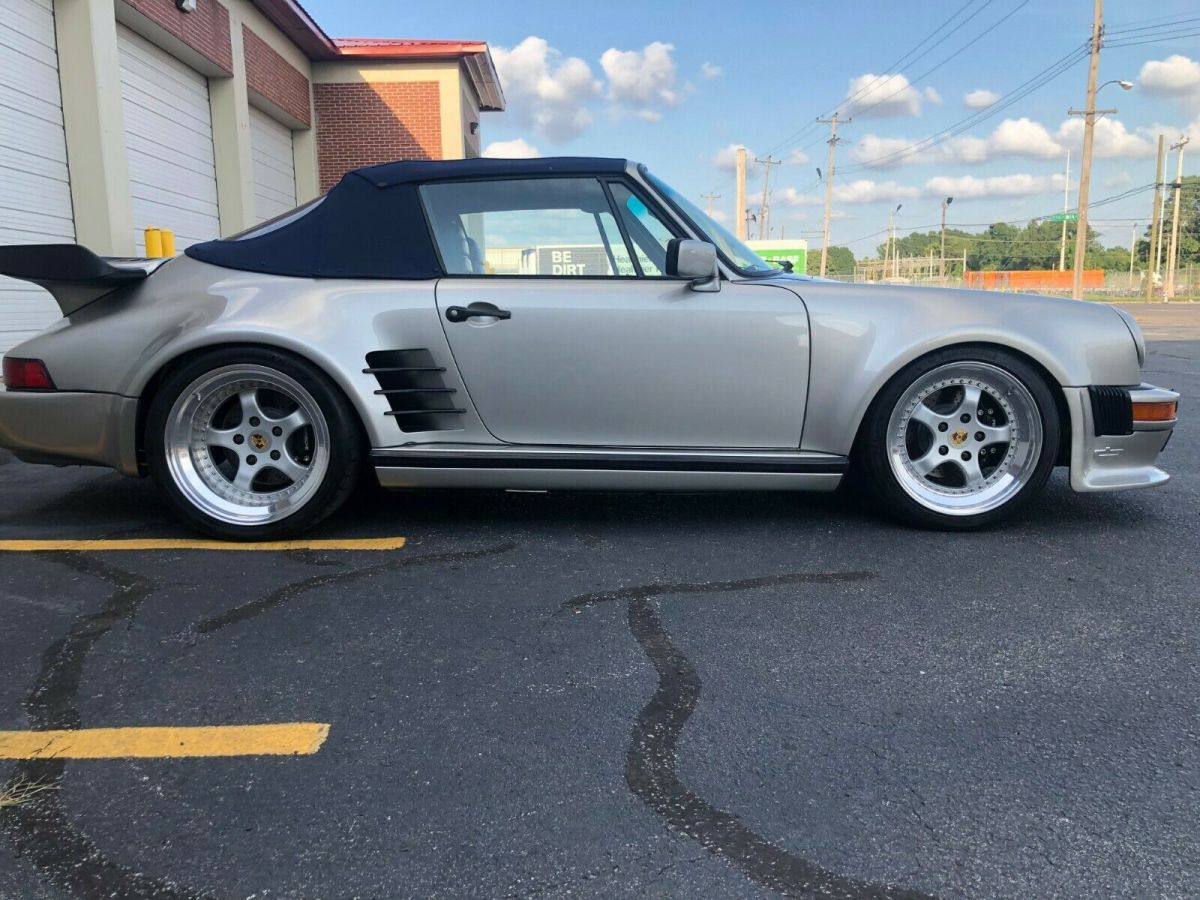 1984 Porsche 911 wide body 1984 Porsche 911 2 door