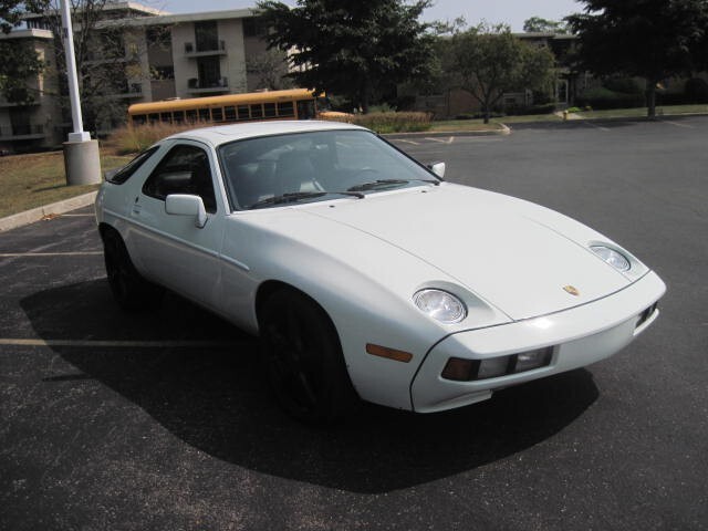 1984 Porsche 928 S - photo 3