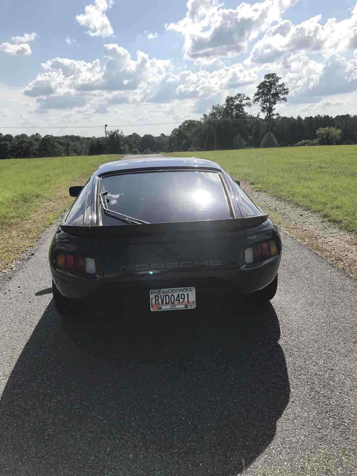1984 Porsche 928 S - photo 12