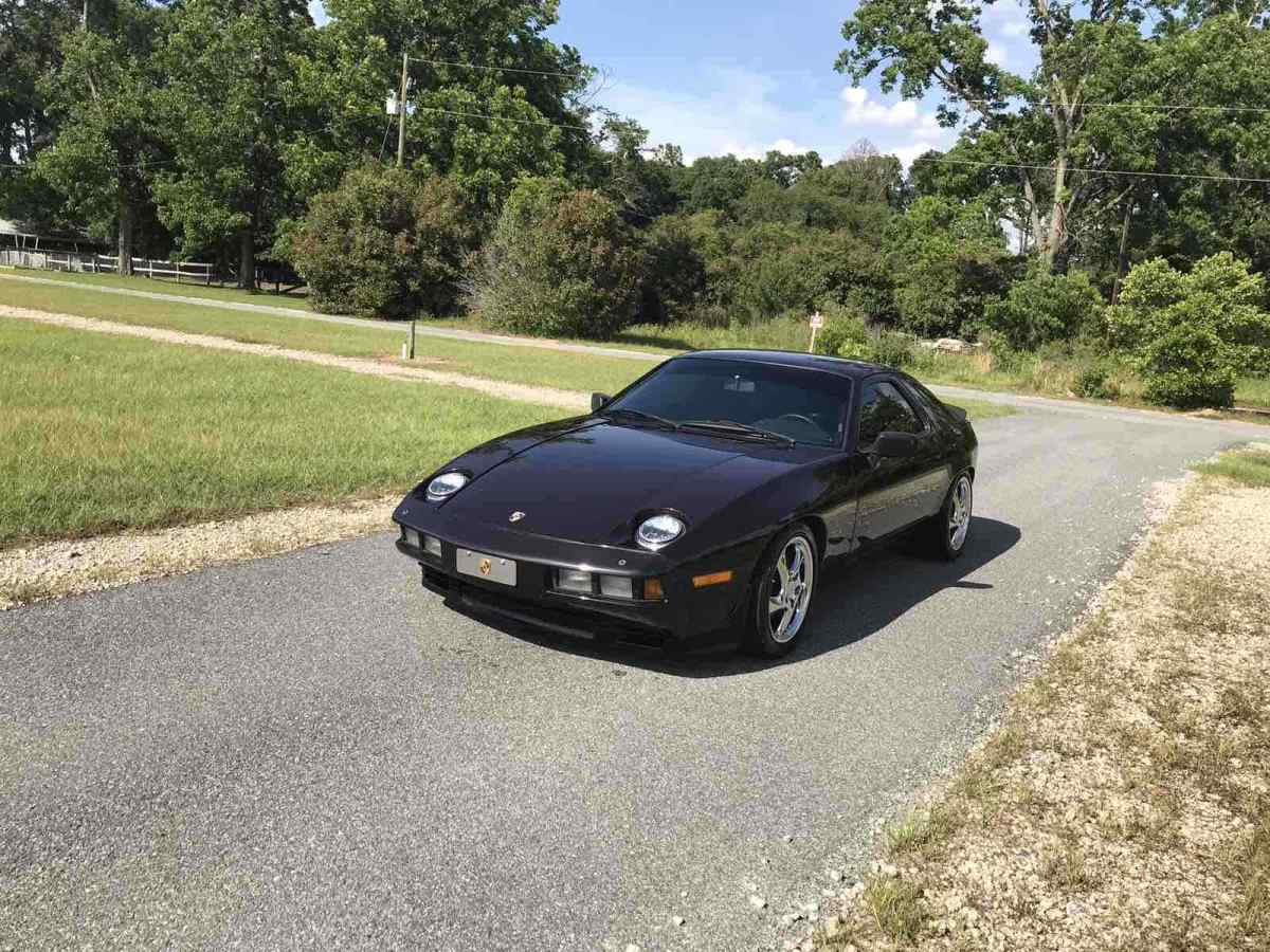1984 Porsche 928 S - photo 4