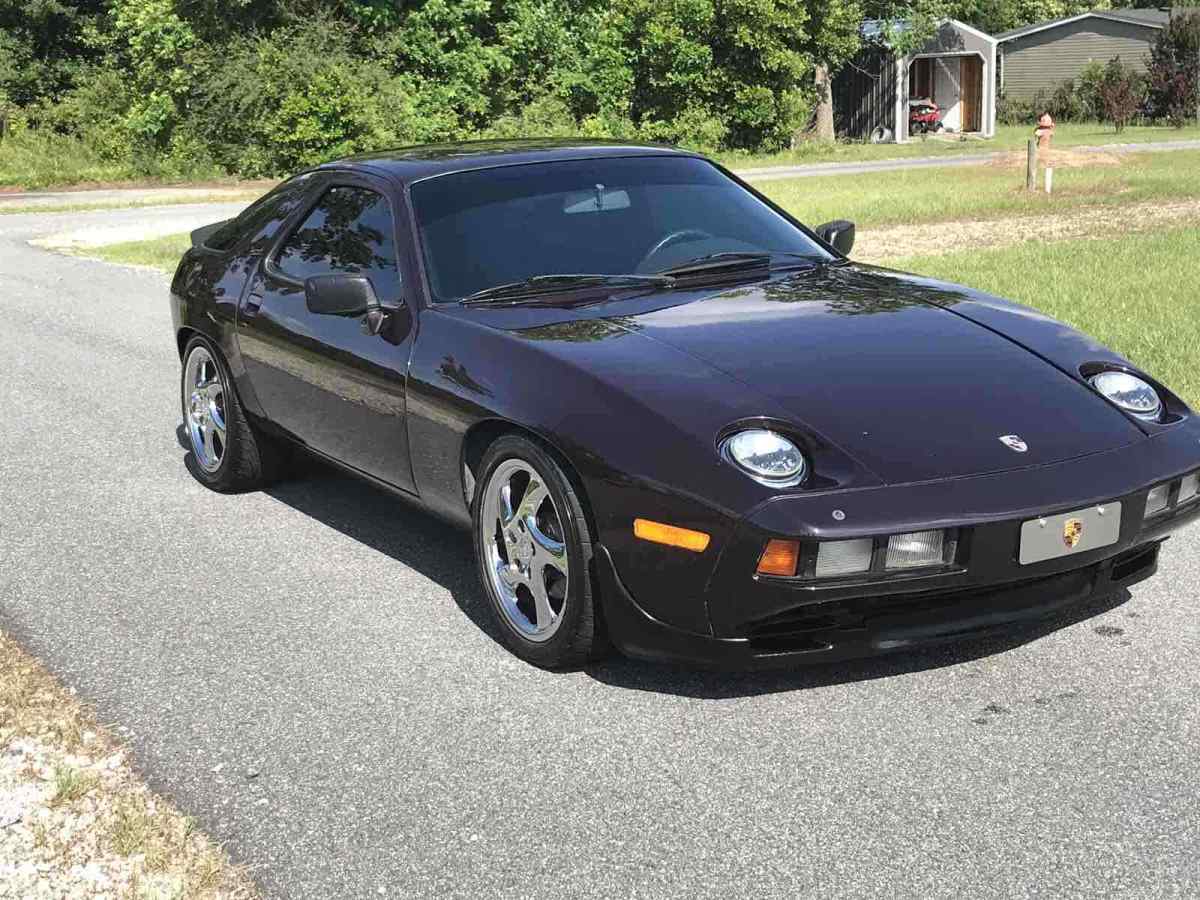 1984 Porsche 928 S - photo 7