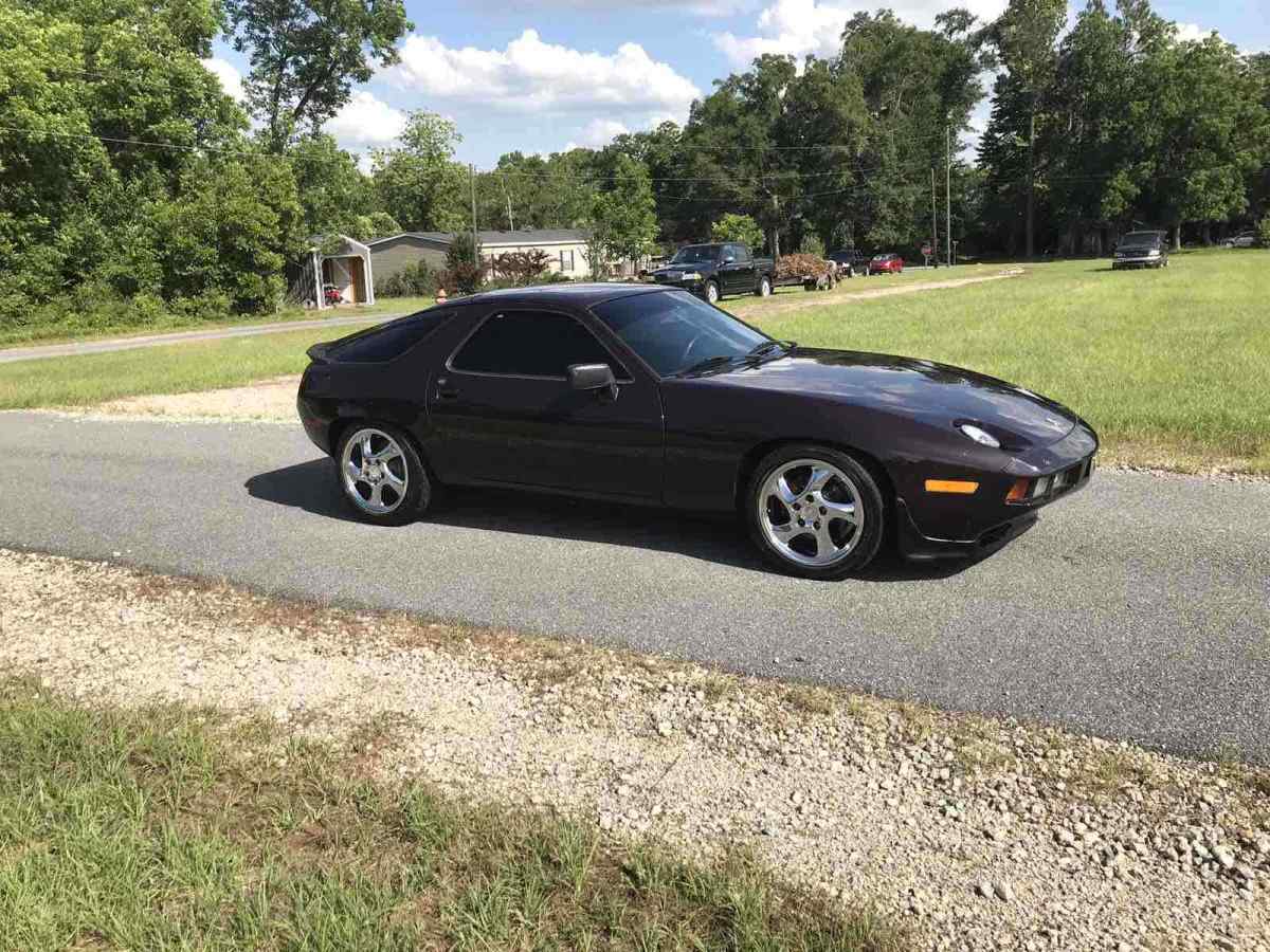 1984 Porsche 928 S - photo 9