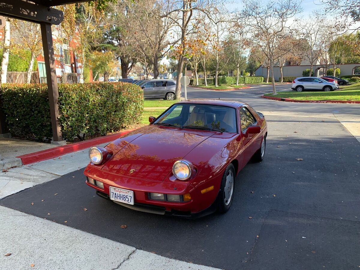 1984 Porsche 928 S - photo 6