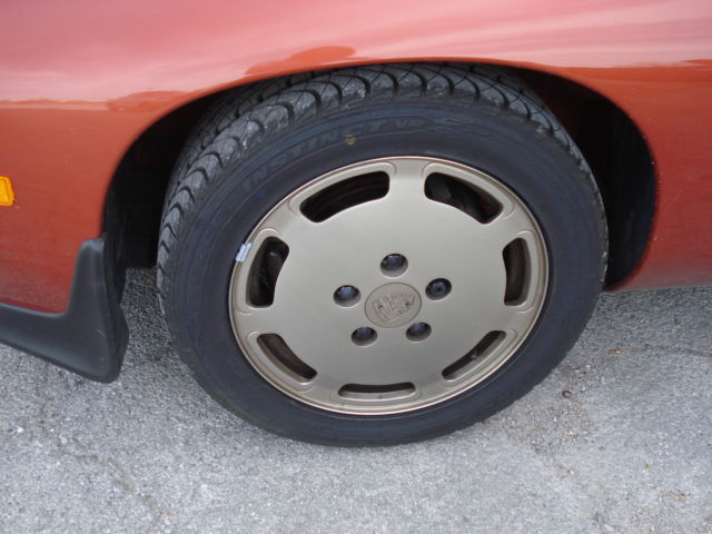 1984 Porsche 928 - photo 6