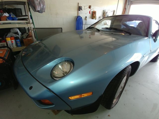 1984 Porsche 928 928 - photo 2