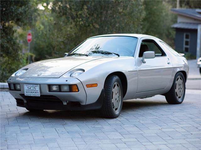 1984 Porsche 928 S - photo 2