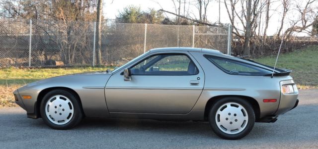 1984 Porsche 928 S 5-Speed - photo 7
